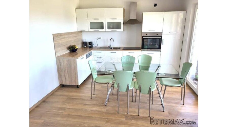 Sofisticirana kuća - novogradnja s tri kategorizirana apartm - 3
