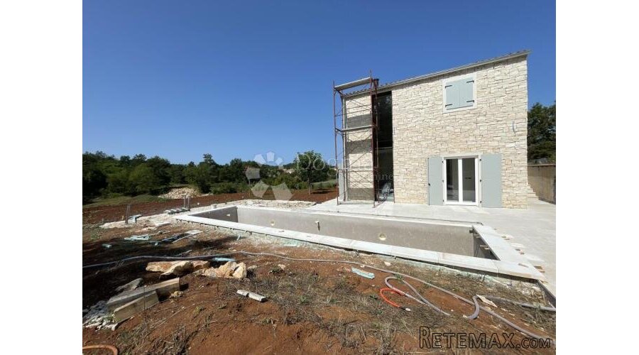 DIZAJNERSKA VILA U POTPUNOJ PRIVATNOSTI - 2
