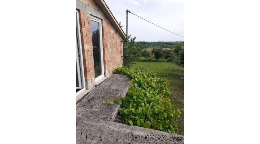 Prodaja kuće s dvije građevinske parcele – Tinjan - 3
