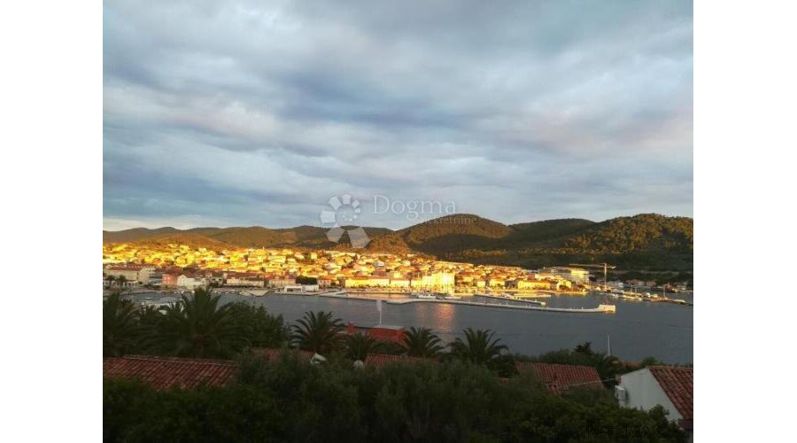 VELA LUKA - GRAĐEVINSKO ZEMLJIŠTE - 2