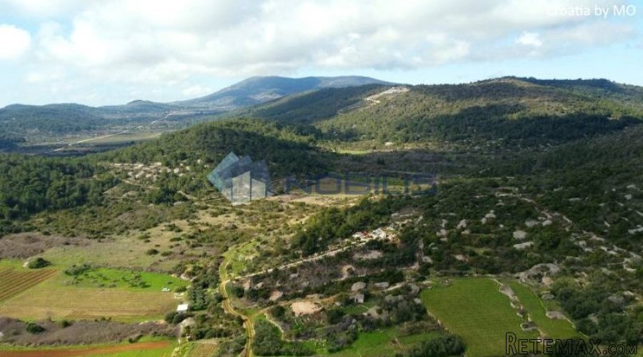Vis, polje, kuća 100 m2 s nadstrešnicom 20 m2 i 13000 m2 z.. - 14