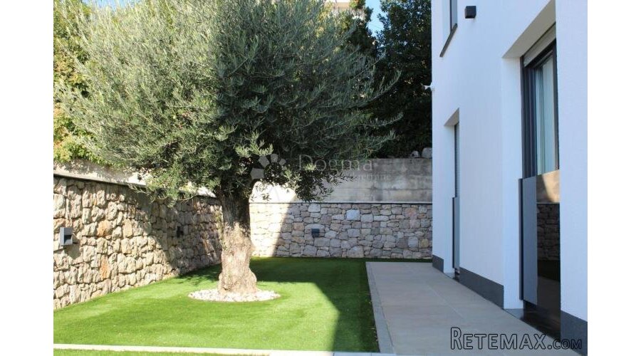 MEGA EKSLUZIVNA VILLA NOVI VINODOLSKI - 3