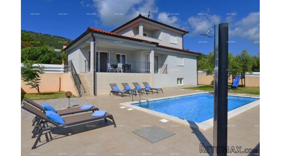 Raša – Vila s privatnim bazenom i vrtom