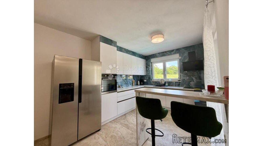 Moderna dvojna vila u Loborici – blizina Pule - 3