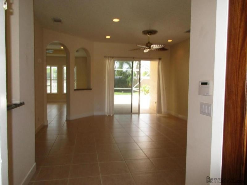 833 Sw Grand Reserve Blvd, Port Saint.. - 2