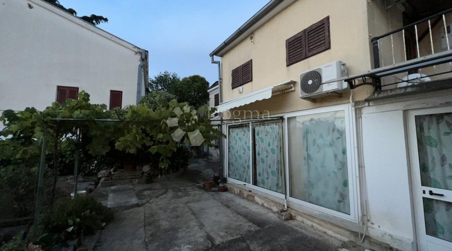 Kuća u samom centru grada - 9