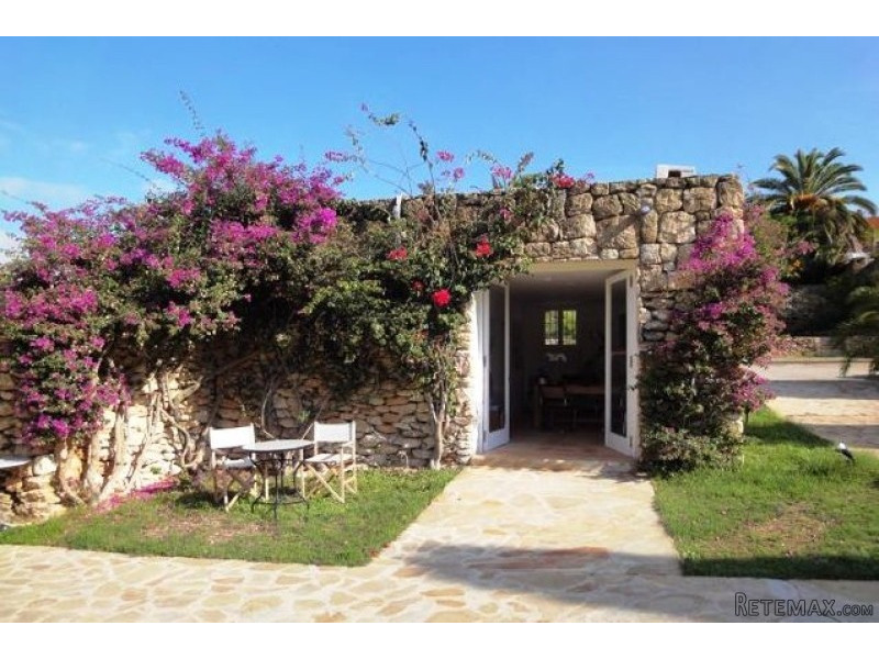Lovely finca in Roca LLisa with.. - 2