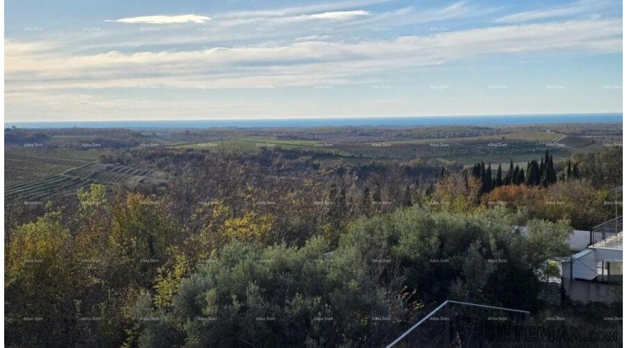 Buje – atraktivno zemljište s pogledom na more