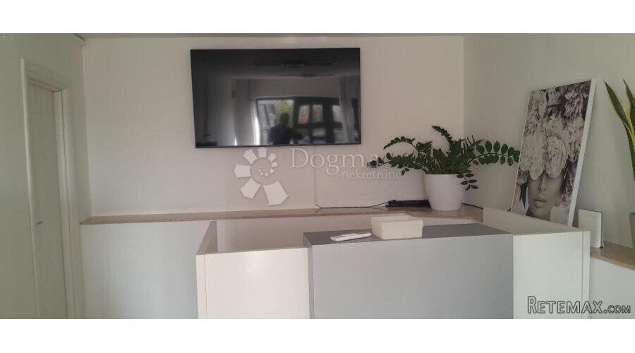Kantrida neponovljiva prilika - samostojeća kuća 360.000 €! - 2
