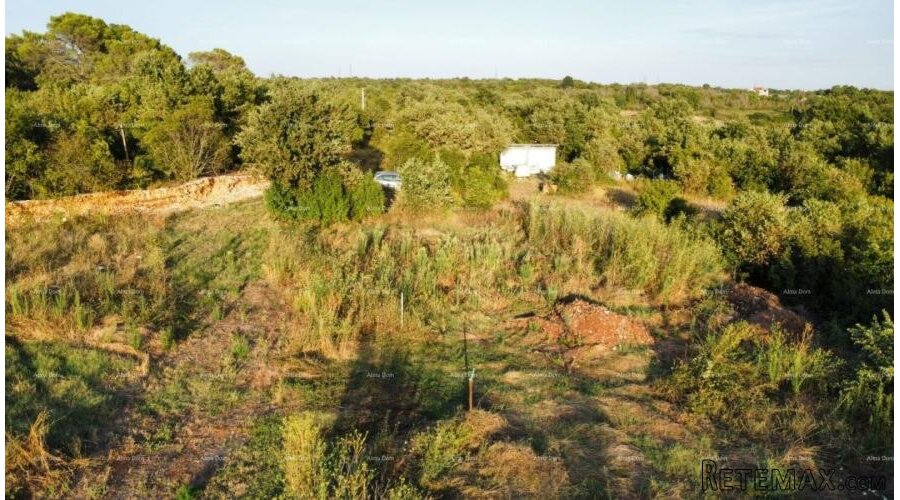 Vodnjan – građevinsko+ poljoprivredno zemljište 8000m2 - 2