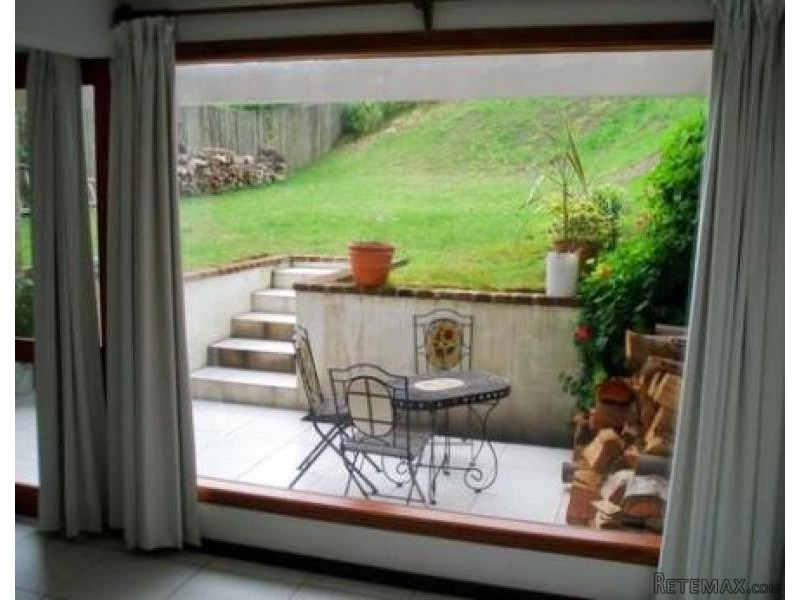 4 Bedroom House - For Rent -.. - 2