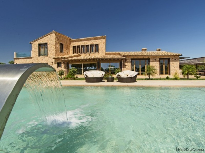 Luxury And Perfection