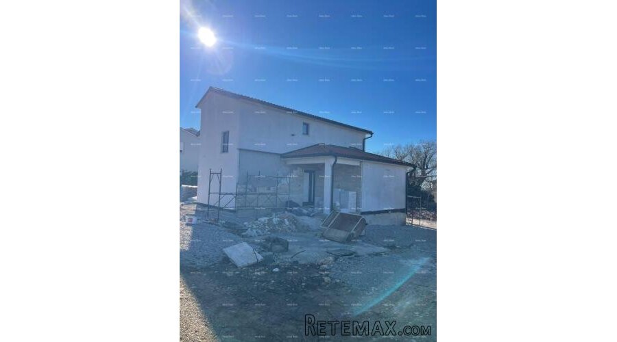 Prodaje se kuća s bazenom i pogledom na more – mirno selo Ra..