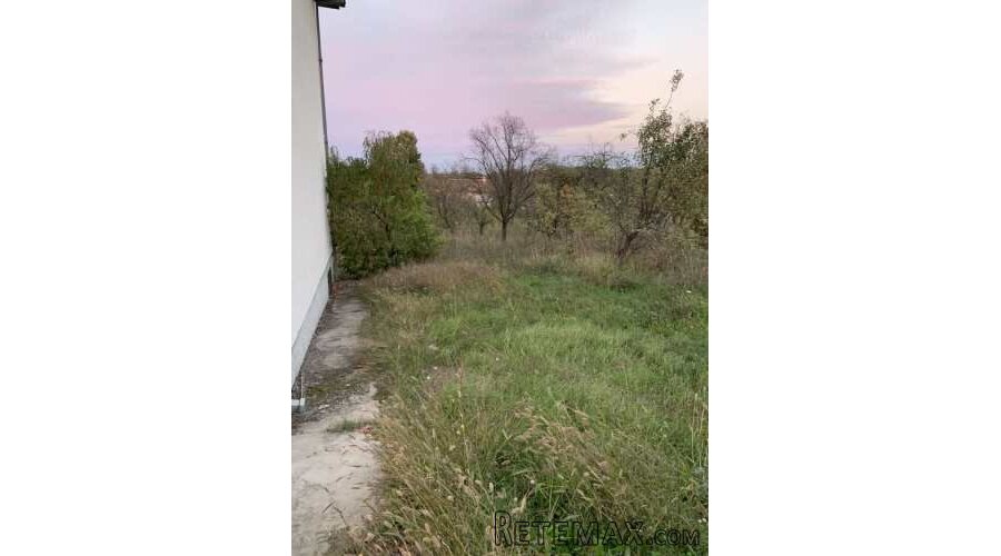 Prodajem kucu u Velikim Crljenima-Lazarevac - 8