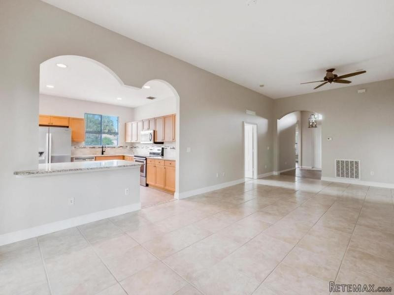 9701 Sw Glenbrook Dr, Port Saint Lucie.. - 2