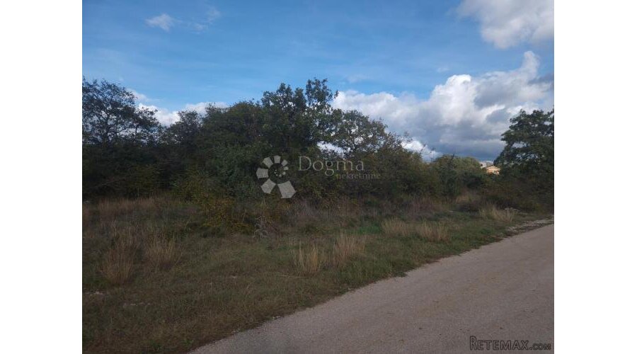 Investitorska prilka na korak do Zadra - 2