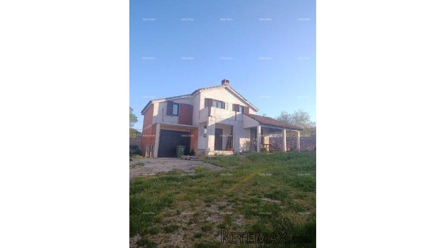 Prodaja kuće – Sveti Lovreč, s pomoćnim objektom i garažom