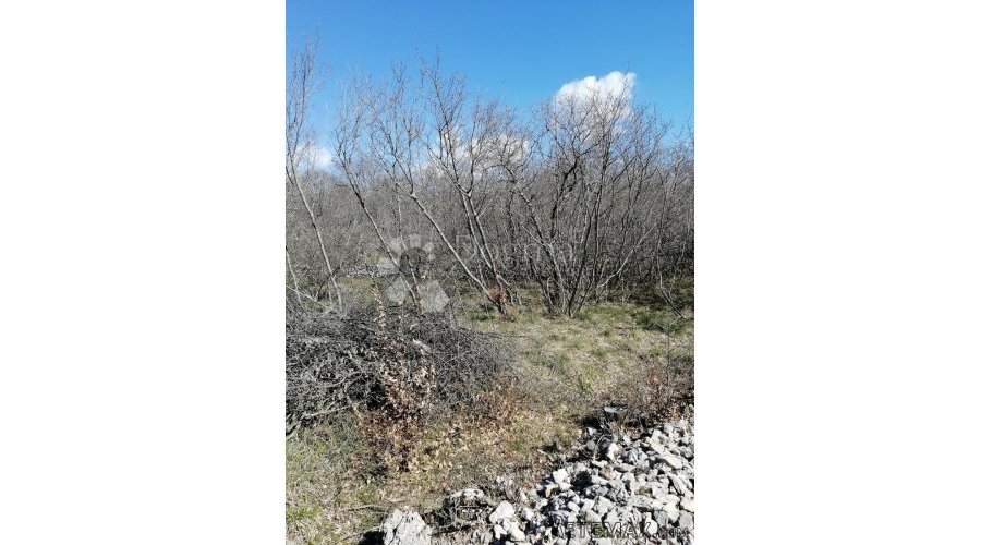 OTOK KRK GARICA GRAĐEVINSKI TEREN OD 2338 m2 - 6