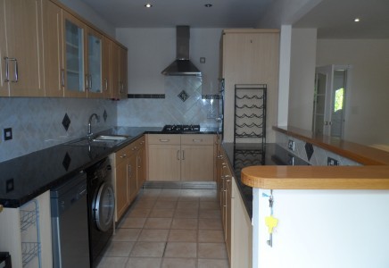Property Wise - Estate Agents Isle of.. - 2