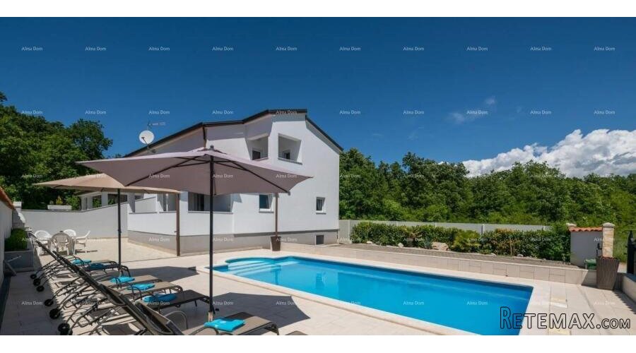 Vila dvojna s bazenom – okolica Poreč
