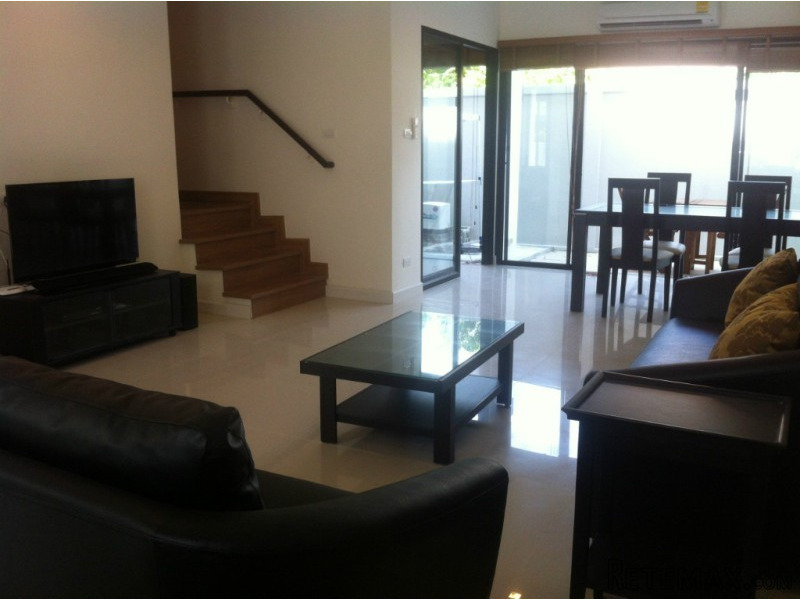 Laguna Park - Contemporary 3-Bedroom.. - 2