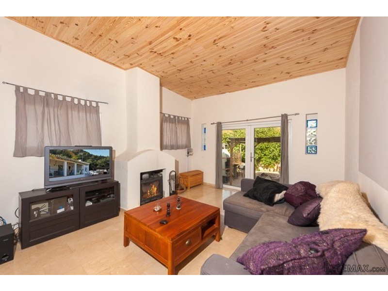 3 Bedroom Finca Villa - 2