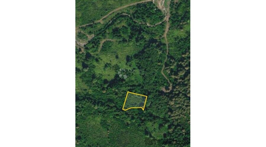 Prodaje se više poljoprivrednih zemljišta, Glina - 15.686m² - 2