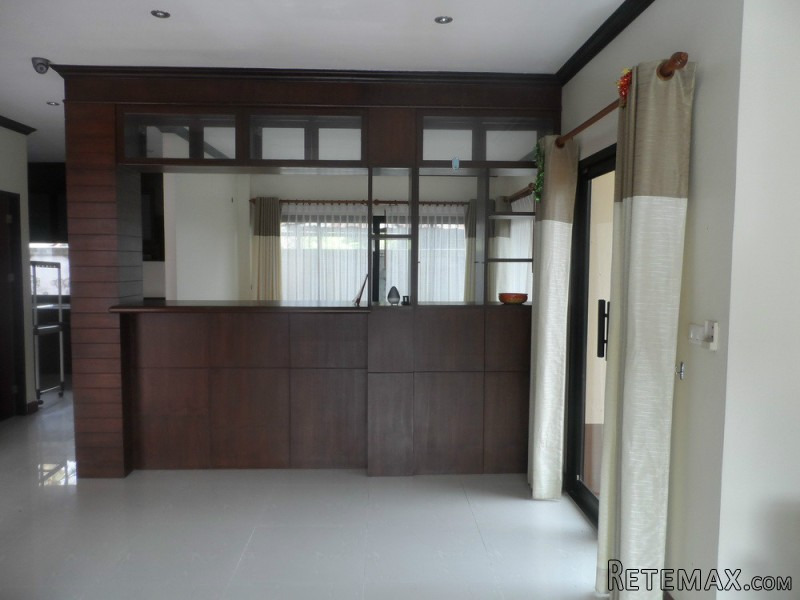 Detached 3 Bedroom House with Private.. - 2