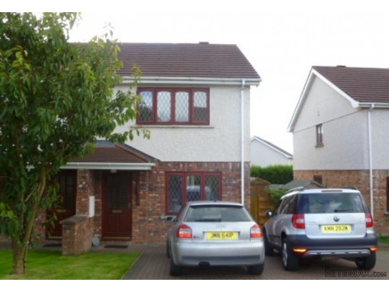 8 Bramble Close, Saddlestone, Douglas