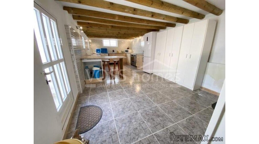NEW & EXCLUSIVE TO VOSS HOMES - A Large bed & breakfast.. - 12