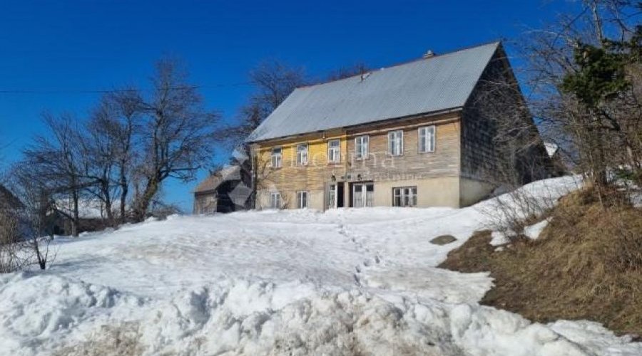 RAVNA GORA samostojeća kuća