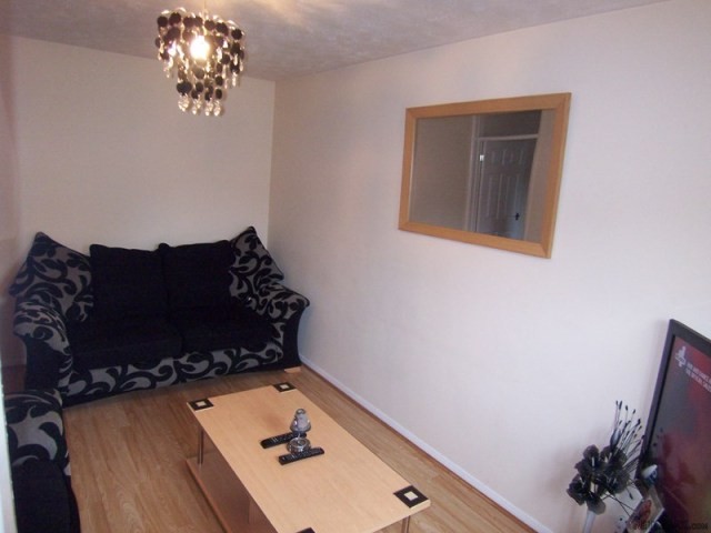 1 bedroom house in Minster On Sea.. - 2