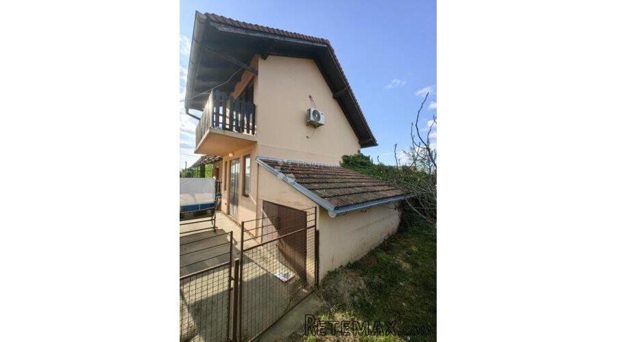 Obiteljska kuća u mirnom dijelu Petrijevaca - 3