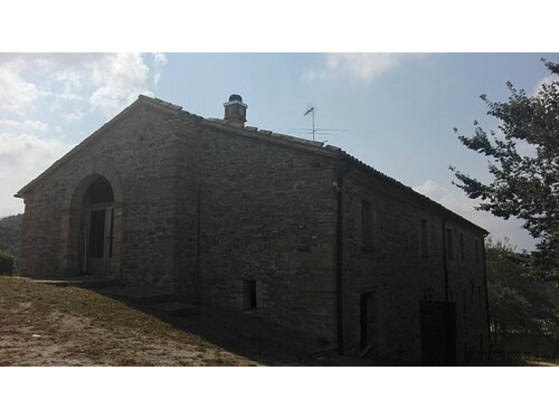2 Beautiful Large Stone Properties With.. - 2