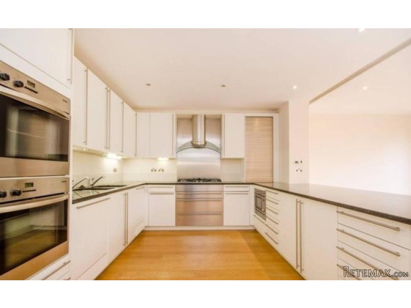 5 Harley Road - 2
