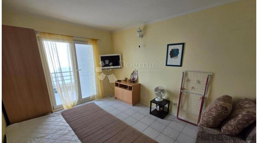 Apartman 200 m od mora na otoku Šolti – odlična investicija - 3