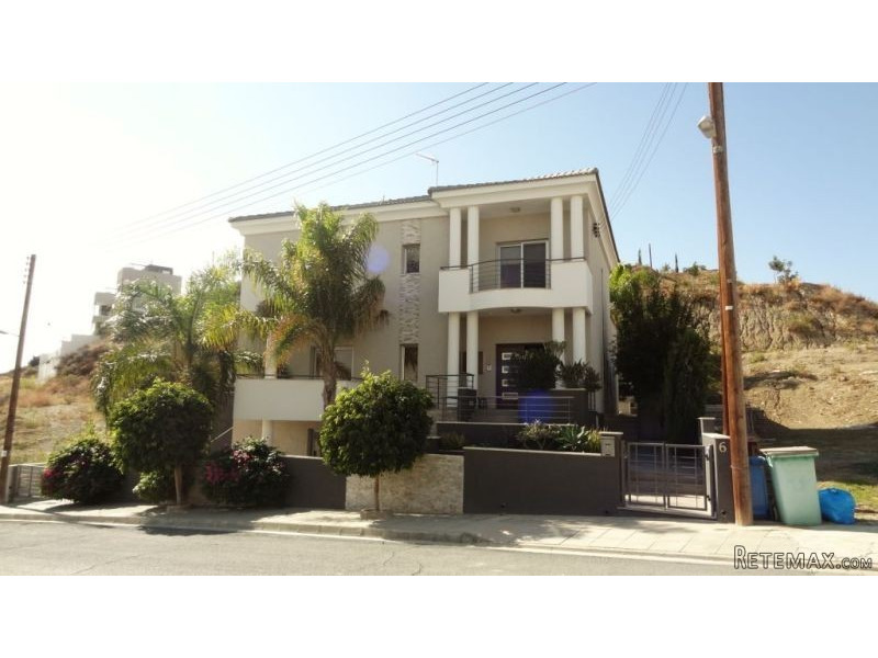 Fantastic 6 bedroom House in..