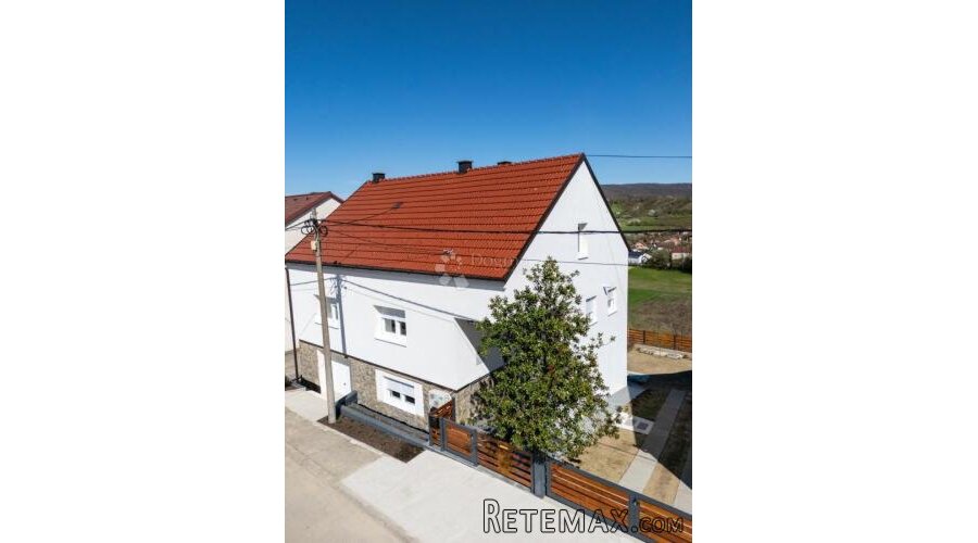 Elegantno obnovljena kuća s pogledom – Daruvar - 2