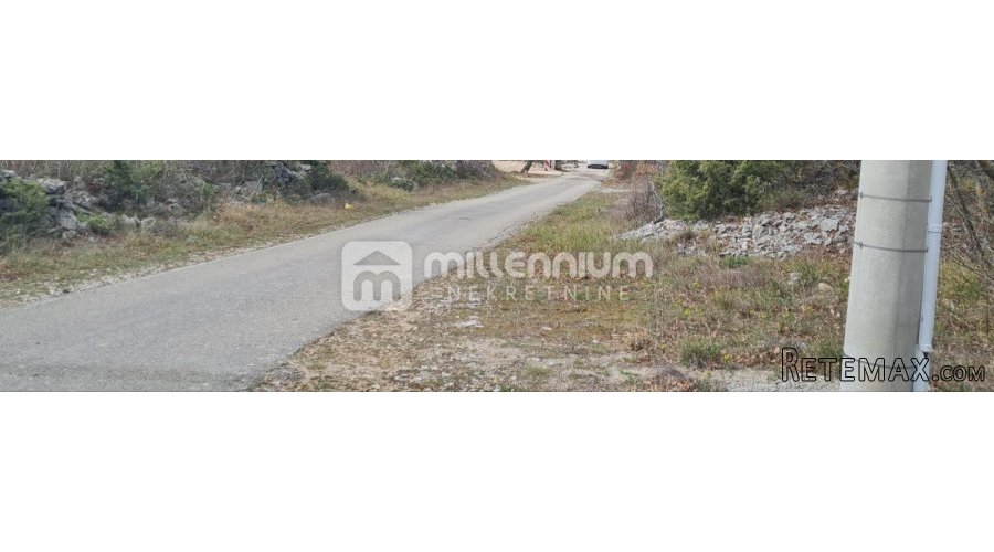 Istra, Labin, građevinsko zemljište, 1.299m2, pogled na more - 2