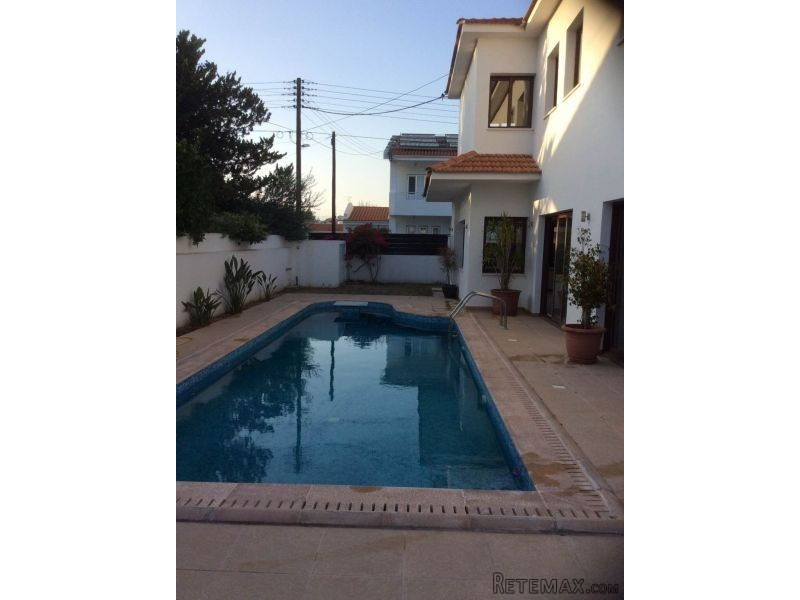 FOR RENT 4 BED PLUS MAID'S ROOM IN..
