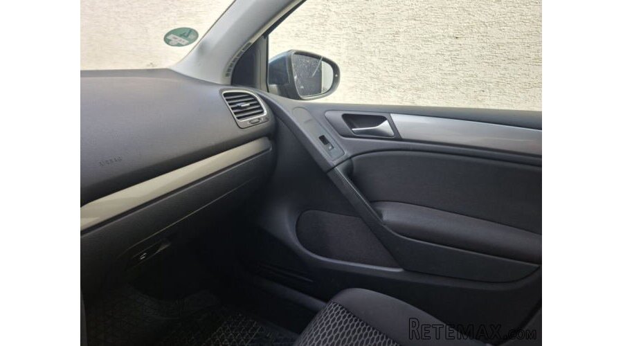 Volkswagen Golf VI - 12