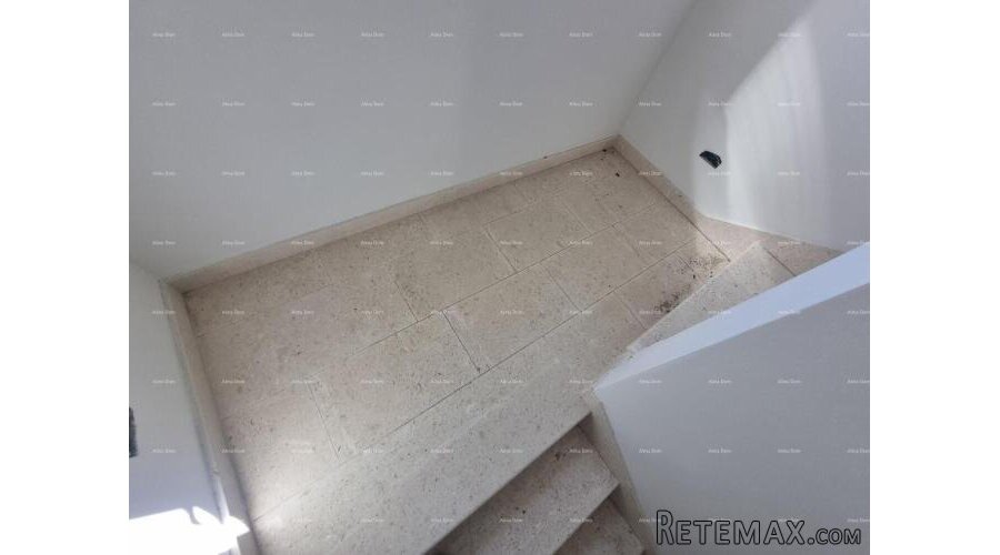 Prodaje se kuća s bazenom i pogledom na more – mirno selo Ra.. - 5