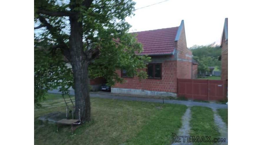 Prodajem kucu u Novoj Gradišci-Baćin Dol - 2