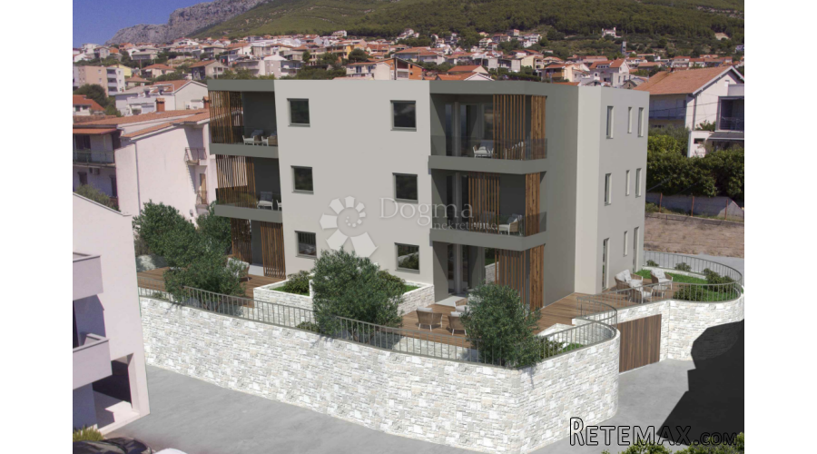 Trosobni stan (Solin) 1. kat
