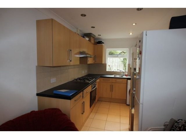 Inner Avenue Southampton Terraced for.. - 2