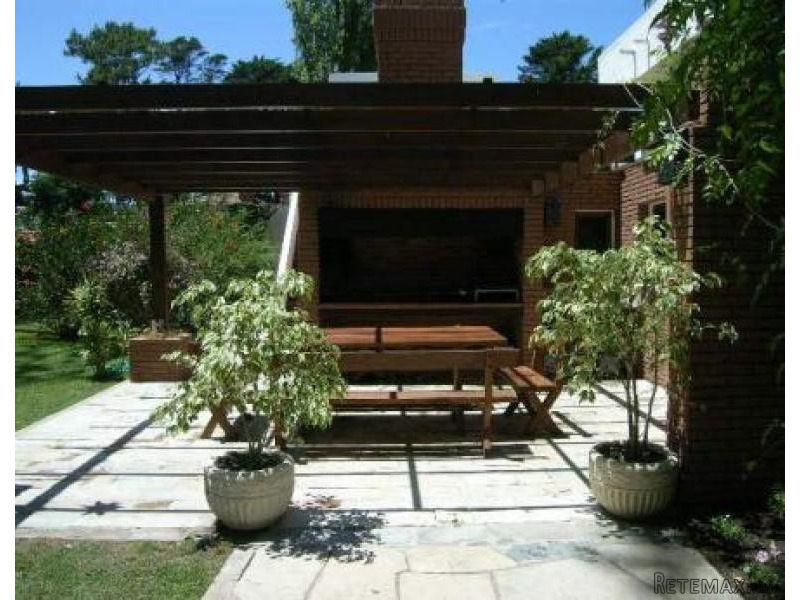 4 Bedroom House - For Rent - San Rafael