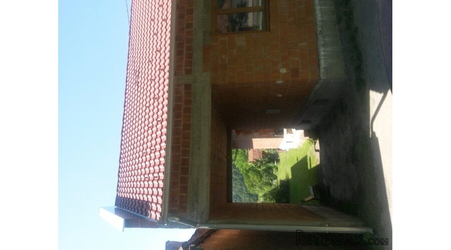Prodajem kucu u Novoj Gradišci-Baćin Dol - 10