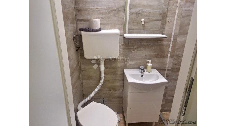 Kaptol, dva studio apartmana 15+12 m2 - 2