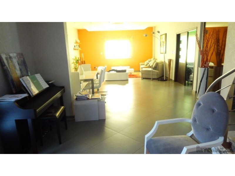 Fantastic 6 bedroom House in.. - 2
