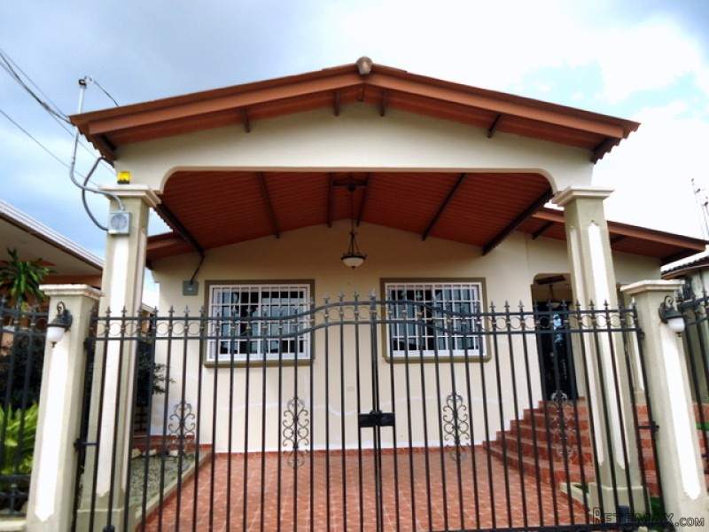 Amazing house in Brisas del Golf..